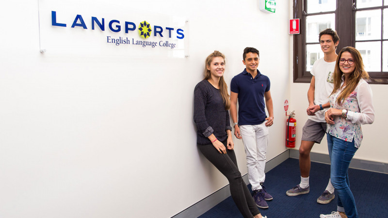 Langports-Sydney-Estudantes